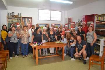  La Garita agradece al arqueólogo Abel Galindo los trabajos en el yacimiento de Los Melones (Foto Inma Perera)